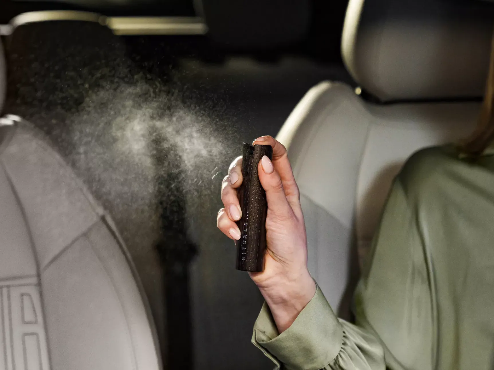 Best Rituals Luxury Car Perfume Holder