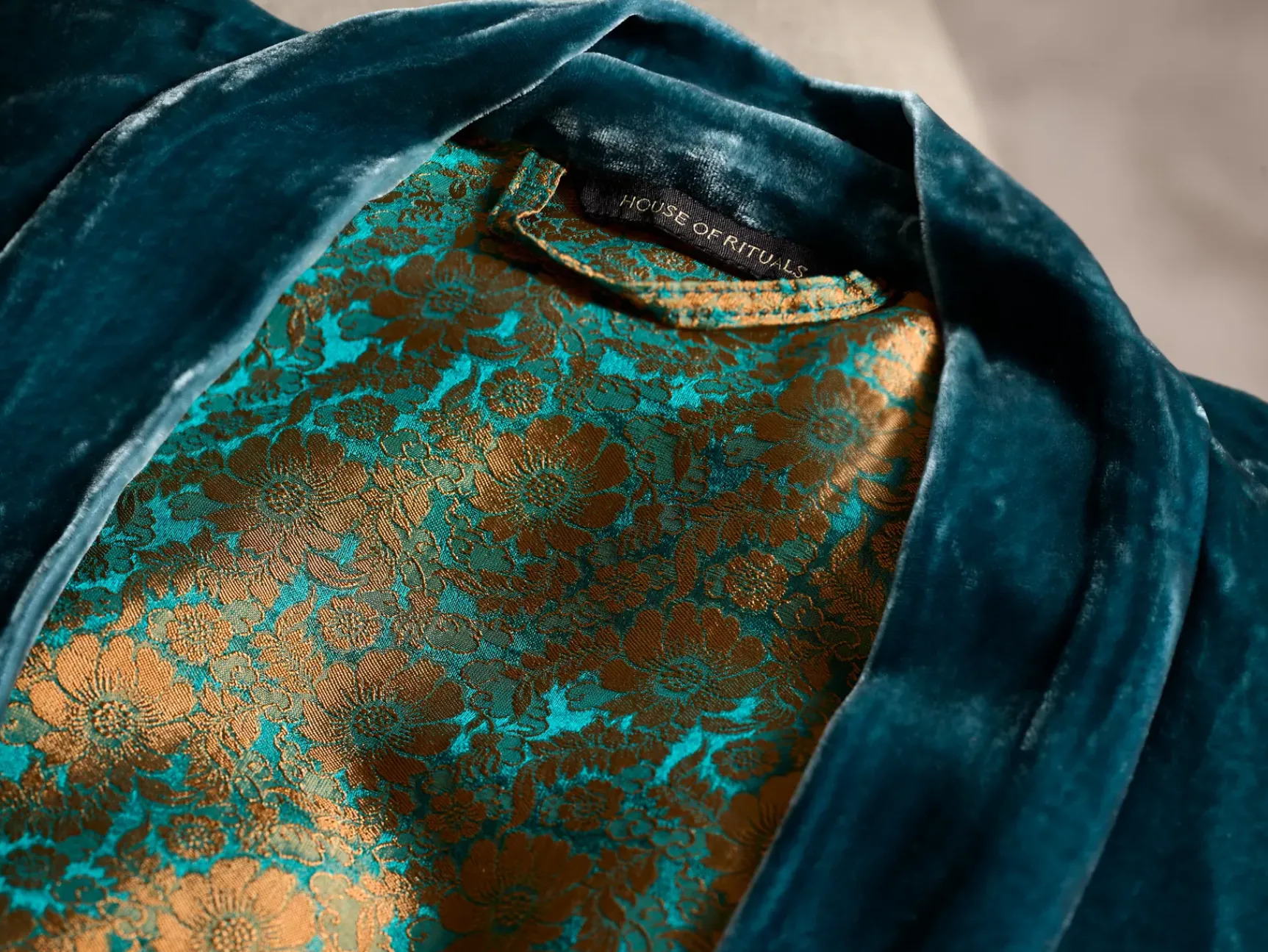 New Rituals Saigon Collection Kimono Short